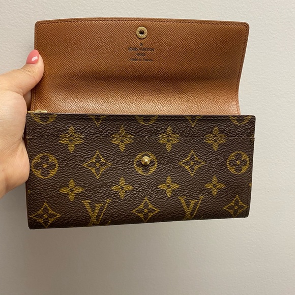 SOLD‼️Preloved Authentic LV Sarah - Picture 7 of 8